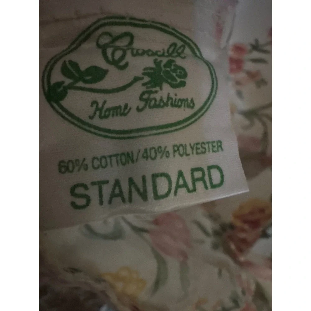 Vintage Croscill Home Fashions Floral Ruffle Lace Standard Pillowcase Set 2pc
